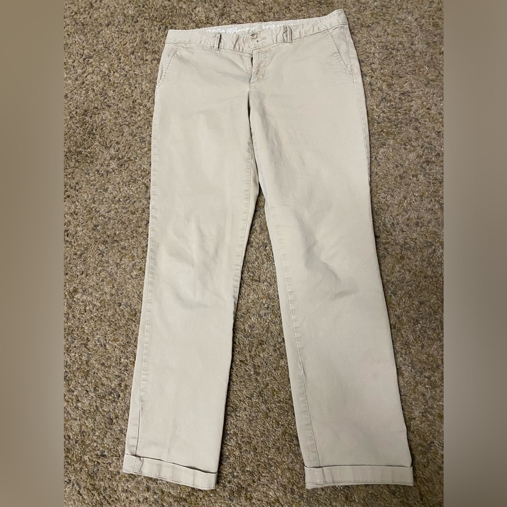 Ladies size 10- Eddie  Bauer Legend wash, stretch